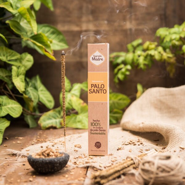 Incienso artesanal Palo Santo - Sagrada Madre